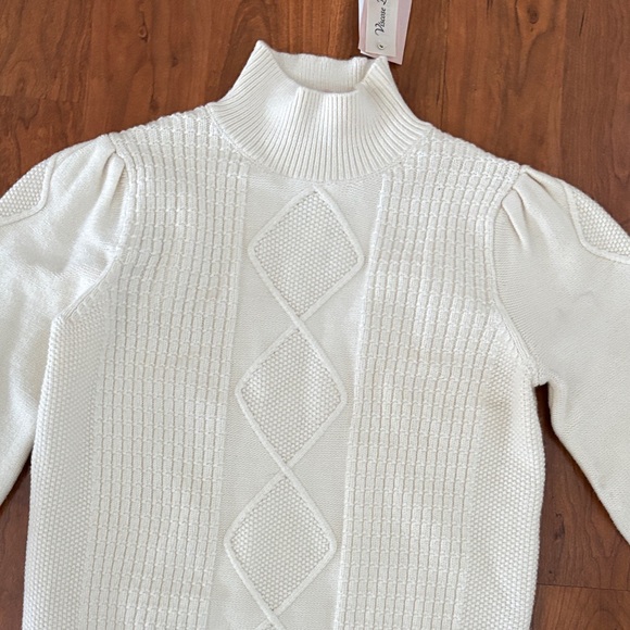 Philosophy Cream Sweater - Picture 3 of 10